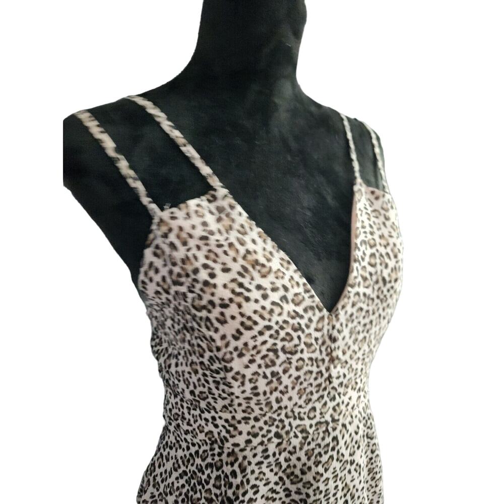 Le Lis Double Strap chiffon peplum Romper light pink cheetah print size L - Picture 2 of 8
